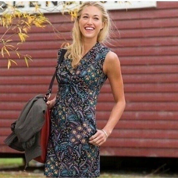 Athleta Dahlia Paisley Sleeveless Dress - 6 - Picture 13 of 13